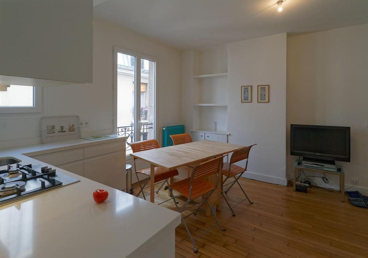 Quiet Apartment Near Montmartre Paris Exteriör bild